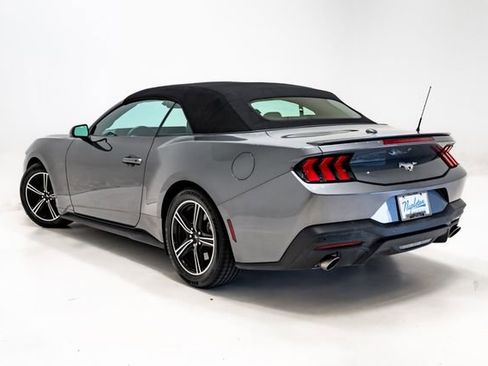 Used 2025 Ford Mustang Premium RWD image 26
