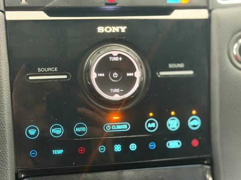 Used 2014 Ford Taurus SHO w/ Equipment Group 401A AWD/4WD image 31