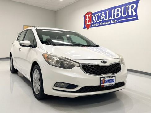 Used 2014 Kia Forte EX FWD image 2