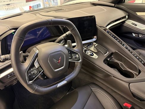 Used 2023 Chevrolet Corvette Z06 image 5