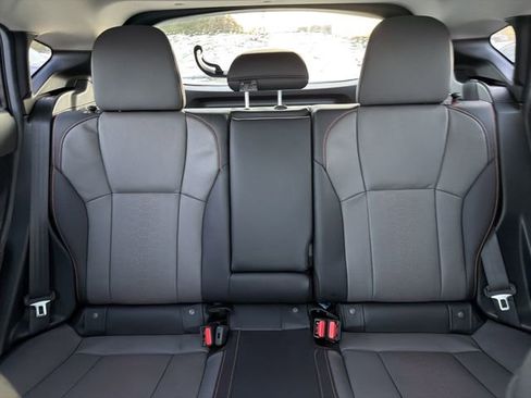 Used 2025 Subaru Crosstrek 2.5i Limited w/ Popular Package #3A image 30