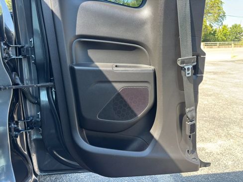 Used 2016 Chevrolet Colorado W/T w/ WT Convenience Package RWD image 41