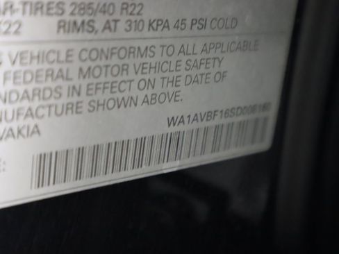 Used 2025 Audi Q8 Premium w/ Black Optic Package image 34