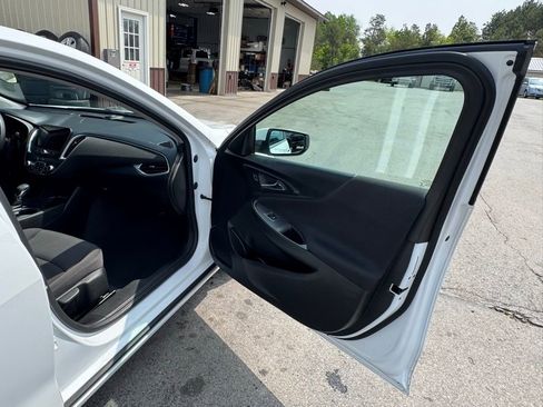 Used 2023 Chevrolet Malibu LT w/ Driver Confidence Package image 35