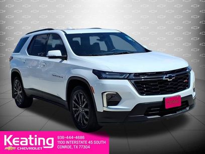 Used 2023 Chevrolet Traverse RS