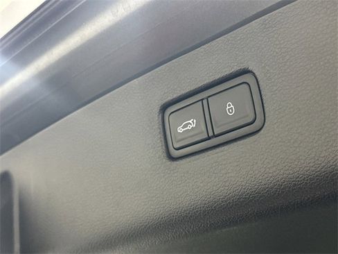 Used 2024 Genesis GV80 3.5T image 9