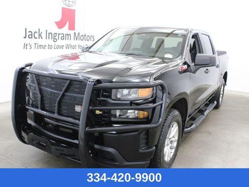 Used 2021 Chevrolet Silverado 1500 W/T w/ Z71 Off-Road Package AWD/4WD image 1