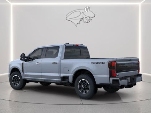 New 2026 Ford F250 Platinum w/ Tremor Off-Road Package AWD/4WD image 4