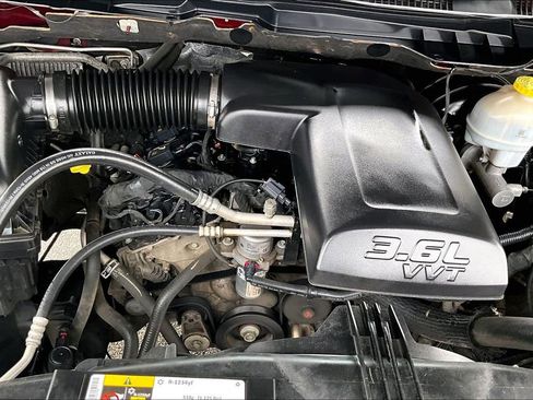 Used 2020 RAM 1500 Tradesman w/ Chrome Plus Package image 13