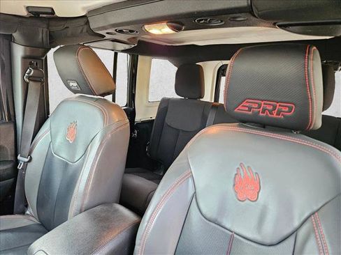 Used 2017 Jeep Wrangler Unlimited Sport AWD/4WD image 9