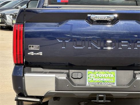 Used 2024 Toyota Tundra Limited image 5