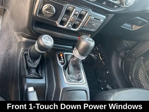 Used 2021 Jeep Wrangler Unlimited Sport AWD/4WD image 19