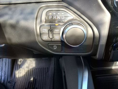 Used 2025 RAM 1500 Big Horn AWD/4WD image 15