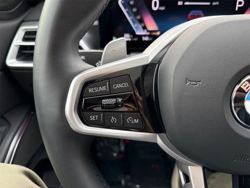 Certified 2025 BMW 330i xDrive Sedan w/ M Sport Package image 31