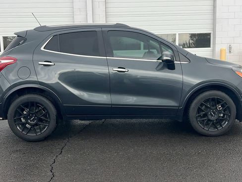 Used 2018 Buick Encore Preferred FWD image 4