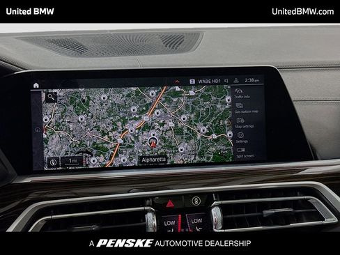 Used 2021 BMW X5 sDrive40i w/ M Sport Package RWD image 10