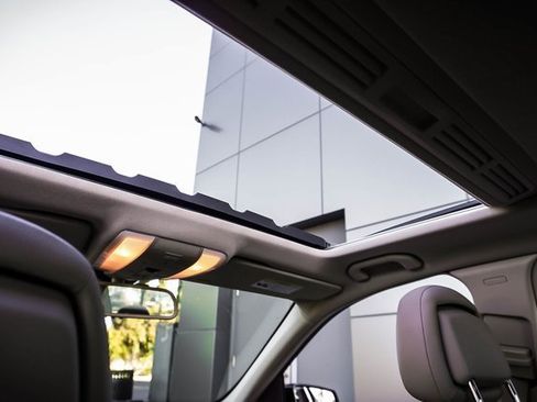 Used 2014 Mercedes-Benz C 250 Sedan image 20