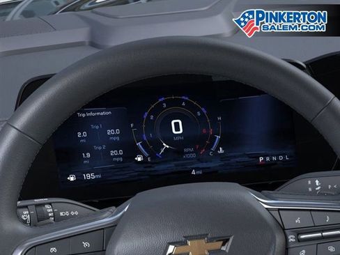 New 2025 Chevrolet Suburban Premier image 18