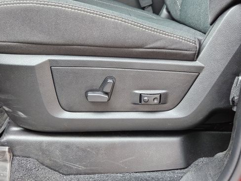 New 2026 RAM 2500 Big Horn image 18