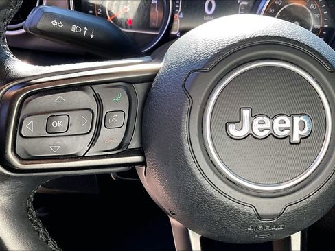 Used 2018 Jeep Wrangler Unlimited Sport S image 26