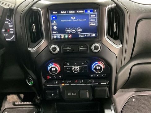 Used 2021 GMC Sierra 1500 AT4 image 42