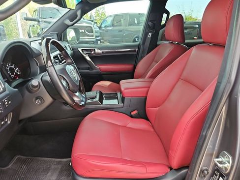 Used 2022 Lexus GX 460 Premium w/ Premium Package AWD/4WD image 14