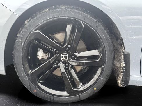 Certified 2022 Honda Accord Sport image 30