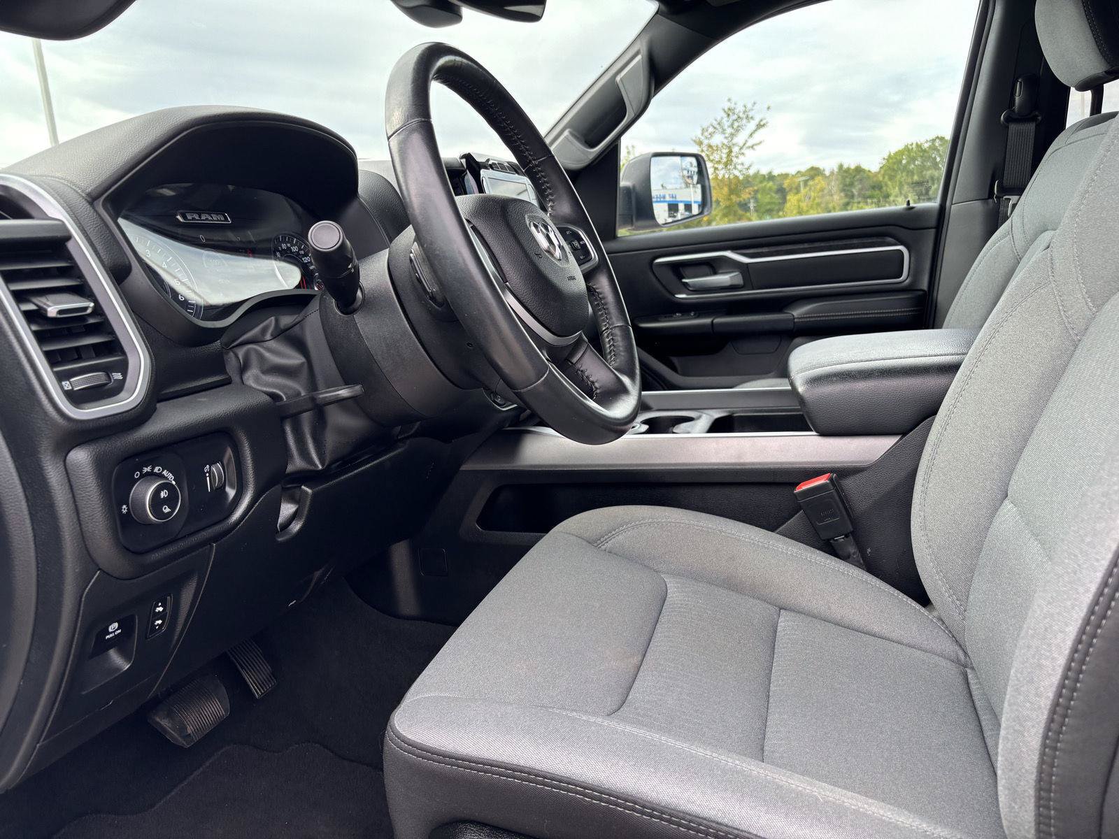 Used 2023 RAM 1500 Big Horn AWD/4WD image 14