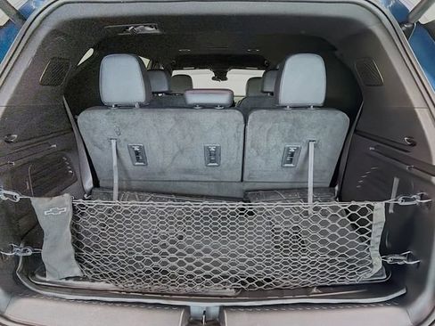 Used 2024 Chevrolet Traverse Z71 AWD/4WD image 28