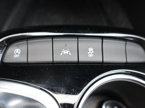 Used 2024 Buick Encore GX Preferred image 25