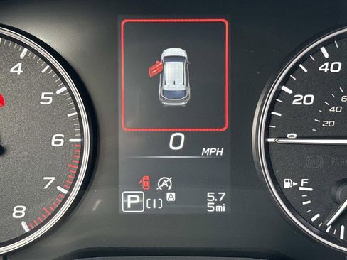 New 2026 Subaru Crosstrek 2.0i Premium AWD/4WD image 38