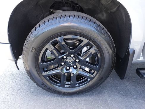 Used 2024 Chevrolet Silverado 1500 Custom AWD/4WD image 50