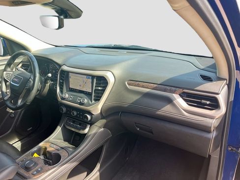 Used 2023 GMC Acadia Denali w/ Denali Ultimate Package FWD image 35