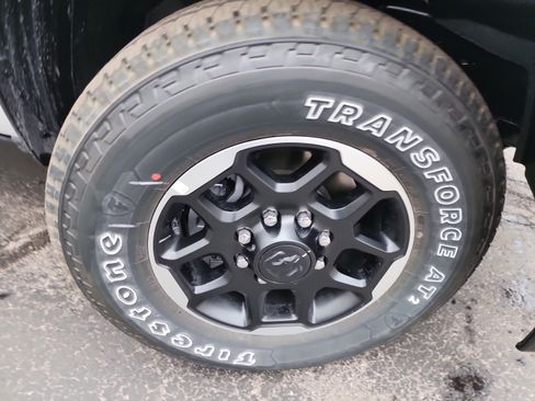 New 2025 RAM 2500 Laramie image 29