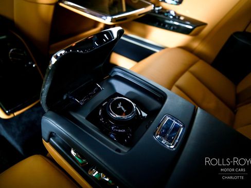 Certified 2020 Rolls-Royce Phantom Sedan image 22