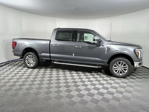 New 2025 Ford F150 Lariat w/ Equipment Group 502A High image 6