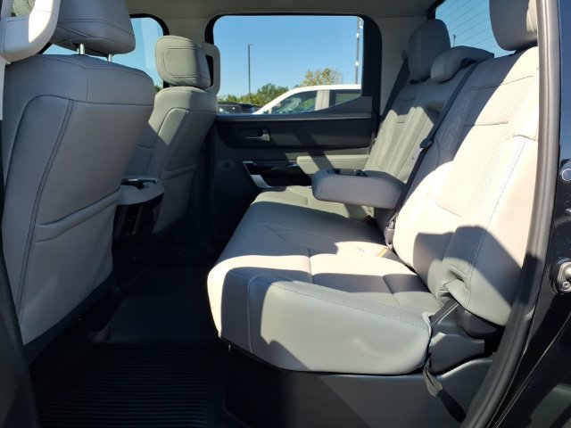Used 2024 Toyota Tundra Limited AWD/4WD image 19