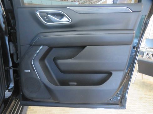 Used 2021 GMC Yukon XL SLT RWD image 24