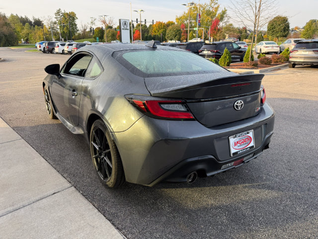 Used 2024 Toyota GR86 Premium RWD image 4