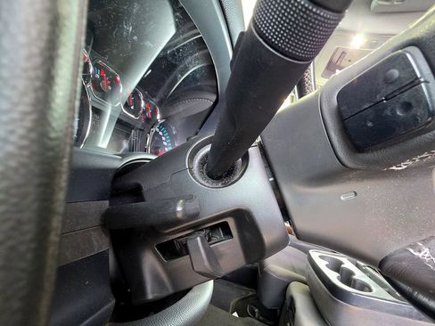 Used 2018 GMC Sierra 1500 SLE w/ SLE Value Package RWD image 17