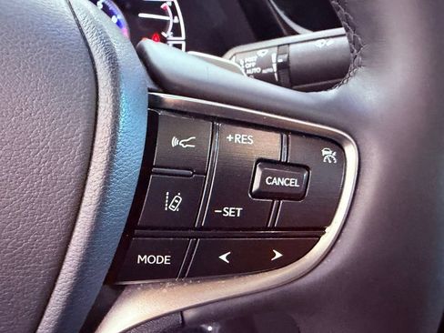 Certified 2024 Lexus ES 350 w/ Premium Package FWD image 21