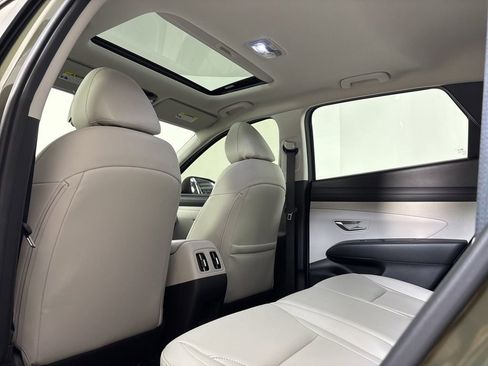 Certified 2025 Hyundai Tucson SEL image 18