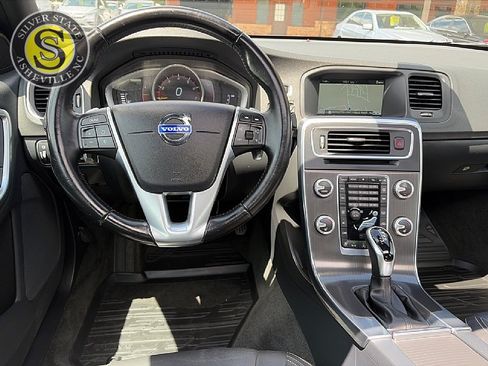 Used 2015 Volvo S60 T6 w/ Convenience Package FWD image 23