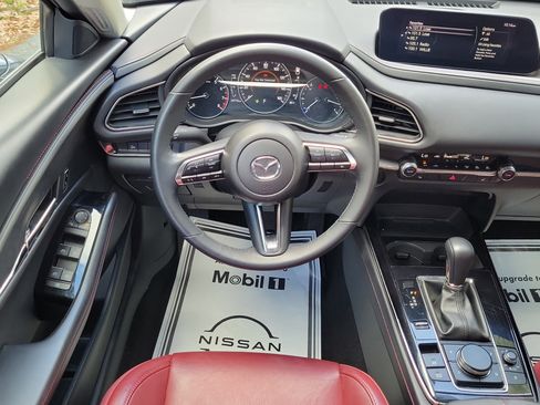 Used 2025 MAZDA CX-30 AWD 2.5 S w/ Preferred Package image 16