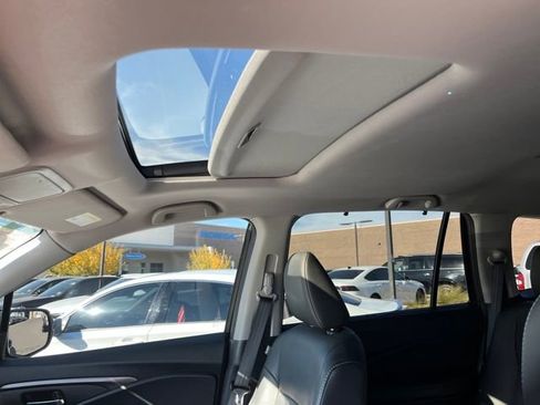 Certified 2022 Honda Pilot Special Edition image 5