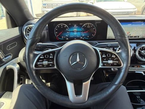 Used 2021 Mercedes-Benz CLA 250 4MATIC image 22