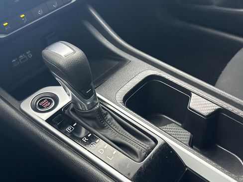 Used 2022 Nissan Sentra SV w/ Trunk Package FWD image 19