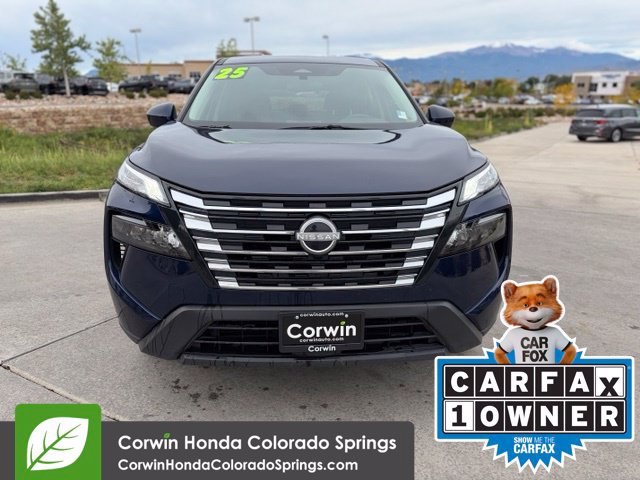Used 2025 Nissan Rogue SV FWD image 5