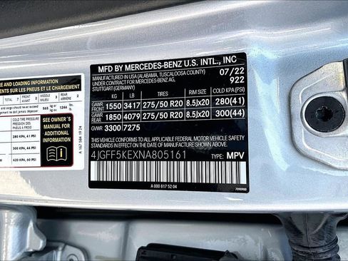 Used 2022 Mercedes-Benz GLS 450 4MATIC image 36