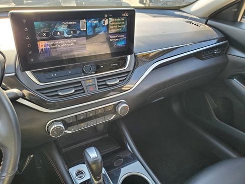 Certified 2023 Nissan Altima 2.5 SR w/ SR Premium Package image 21